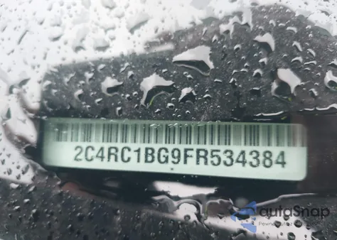 2015 Chrysler Town & Country Touring z USA, uszkodzony, nr VIN 2C4RC1BG9FR534384